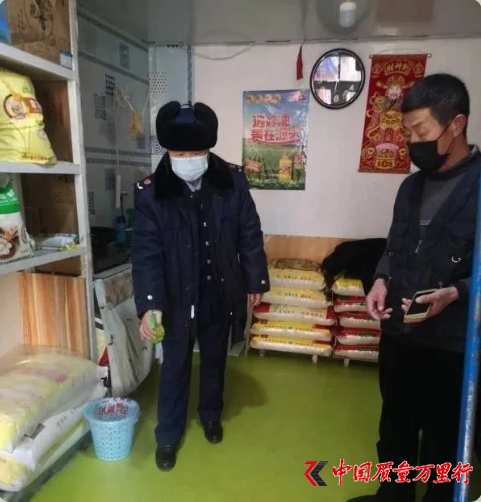 疾風知勁草 烈火識真金 道外區市場監管局 臨退休人員堅守在抗疫前線