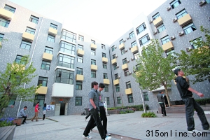 6日,“中財”經濟學院宿舍,定培項目的學生都住在這里。