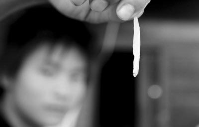 太湖銀魚被曝浸泡甲醛商販稱為行業潛規則