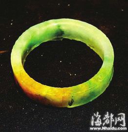 注入含鐵化學(xué)劑(呈黃色,似翡色) 注入含鐵化學(xué)劑(呈黃色,似翡色)