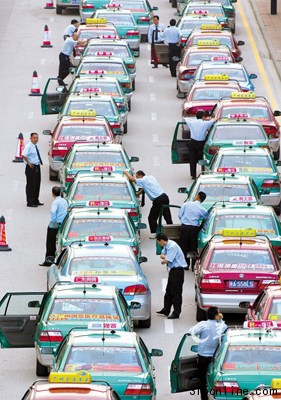 廣州的士調價方案支持者不足10%夜間加價遭炮轟