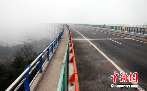 財經好戲上半年輪番上演公路降費后續或更精彩(8)