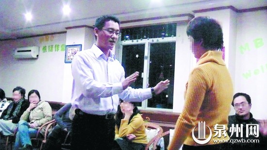 催眠行業(yè)揭秘:最高時薪近3千元催眠戒毒引爭議